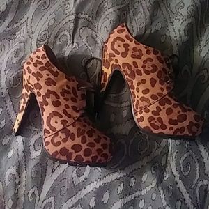 Womens booties